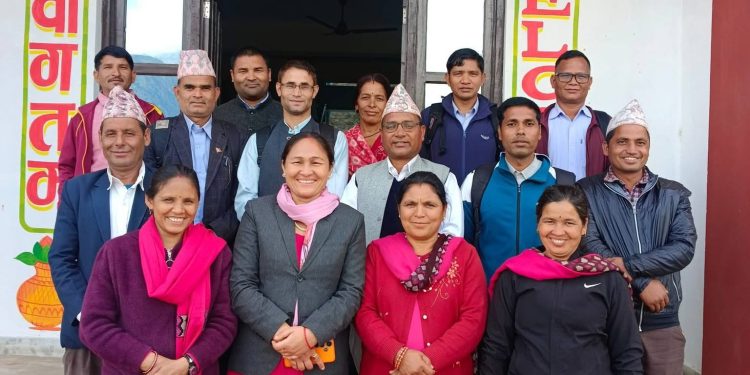 सान्नीत्रिवेणीले गर्यो शैक्षिक सुधारका लागी प्रधानाध्यापकसंग  कार्यसम्पादन करार सम्झौता