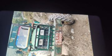 कालिकोटमा ट्याक्टरको ठक्करवाट ७ वर्षीया बालिकाको मृत्यु, स्थानीय आक्रोशित